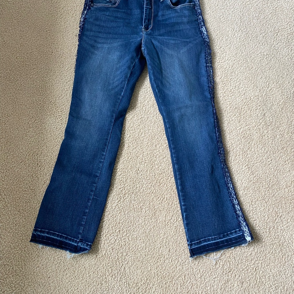 Lola Jeans.  Kate. High rise ankle. - Picture 2 of 4